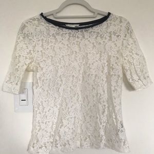 Forever 21 Lace Top with Black Collar